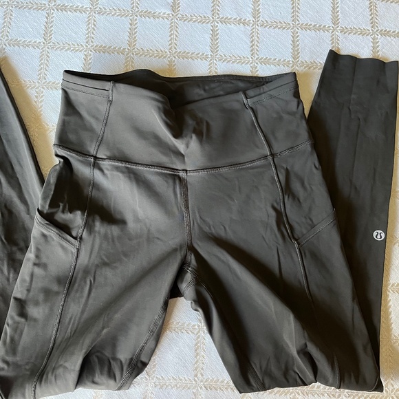 Lululemon 5 leggings bundle - Picture 8 of 12